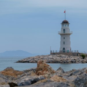 farhodjon-chinberdiev-m62rPC5JFTo-unsplash.jpg